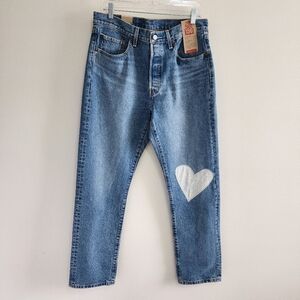 NWT Levi's 501 Straight Leg Jeans 90s Size 31 150th Anniversary Heart Patch